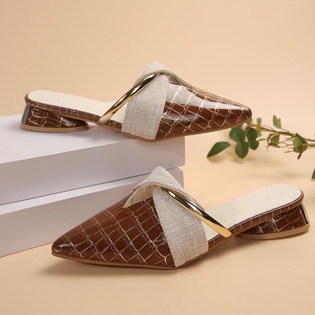 Fashion Snake Patterned Women Slippers 2025 Summer Pointed Toe Sandals Closed Toe Comfortable Fashion Casual Commuting Outdoor Slippers