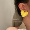 Простые серьги в форме сердца конфетных цветов Модные и милые акриловые геометрические серьги в форме сердца с напылением Серьги для девочек