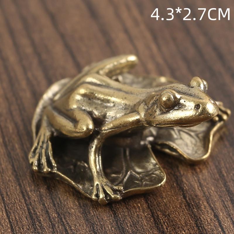 Забавная лягушка латунный орнамент мини-фигурки лягушек из листьев лотоса чистая медь животное чай домашнее животное украшения антикварные поделки подарок
