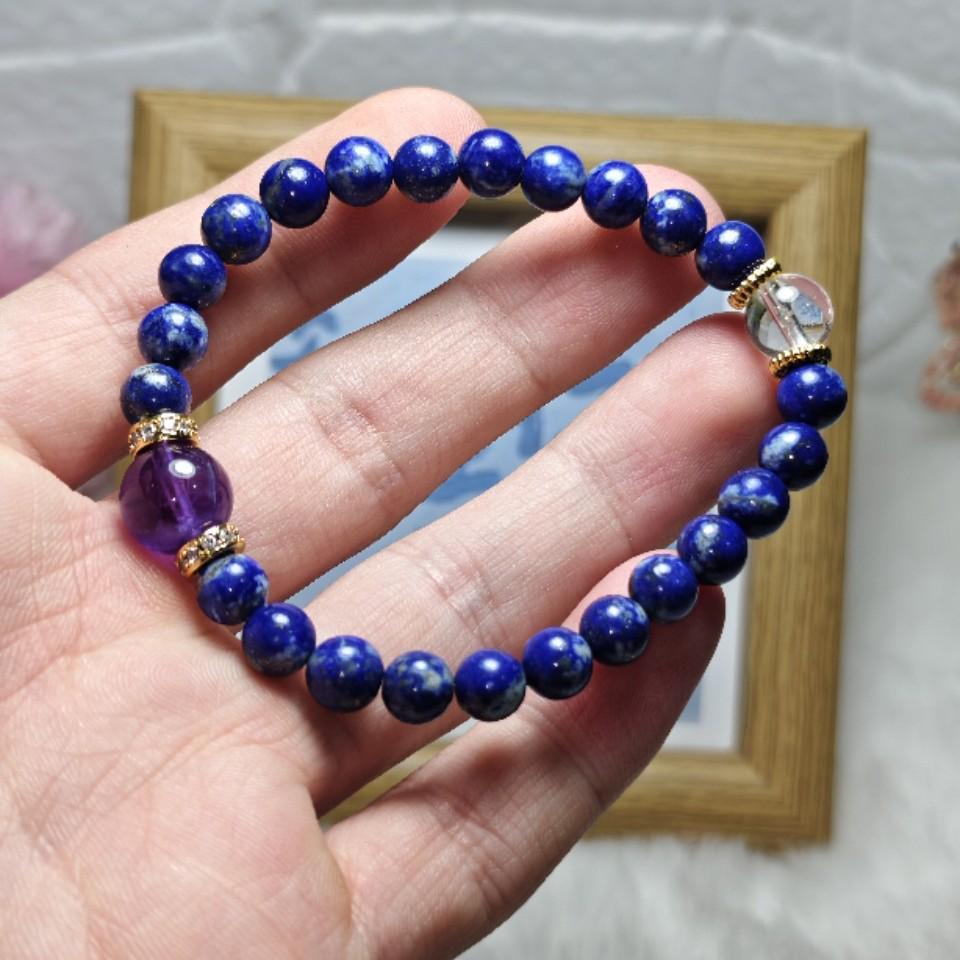 Оригинальный браслет в китайском стиле из натурального лазурита и белого кристалла - элегантный подарок для лучших подруг