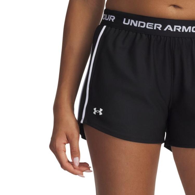 Under Armour Технические спортивные шорты женские черные 1389882-002