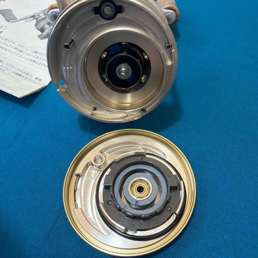 Used [Unused item] Daiwa Millionaire CV-Z 205 bait reel