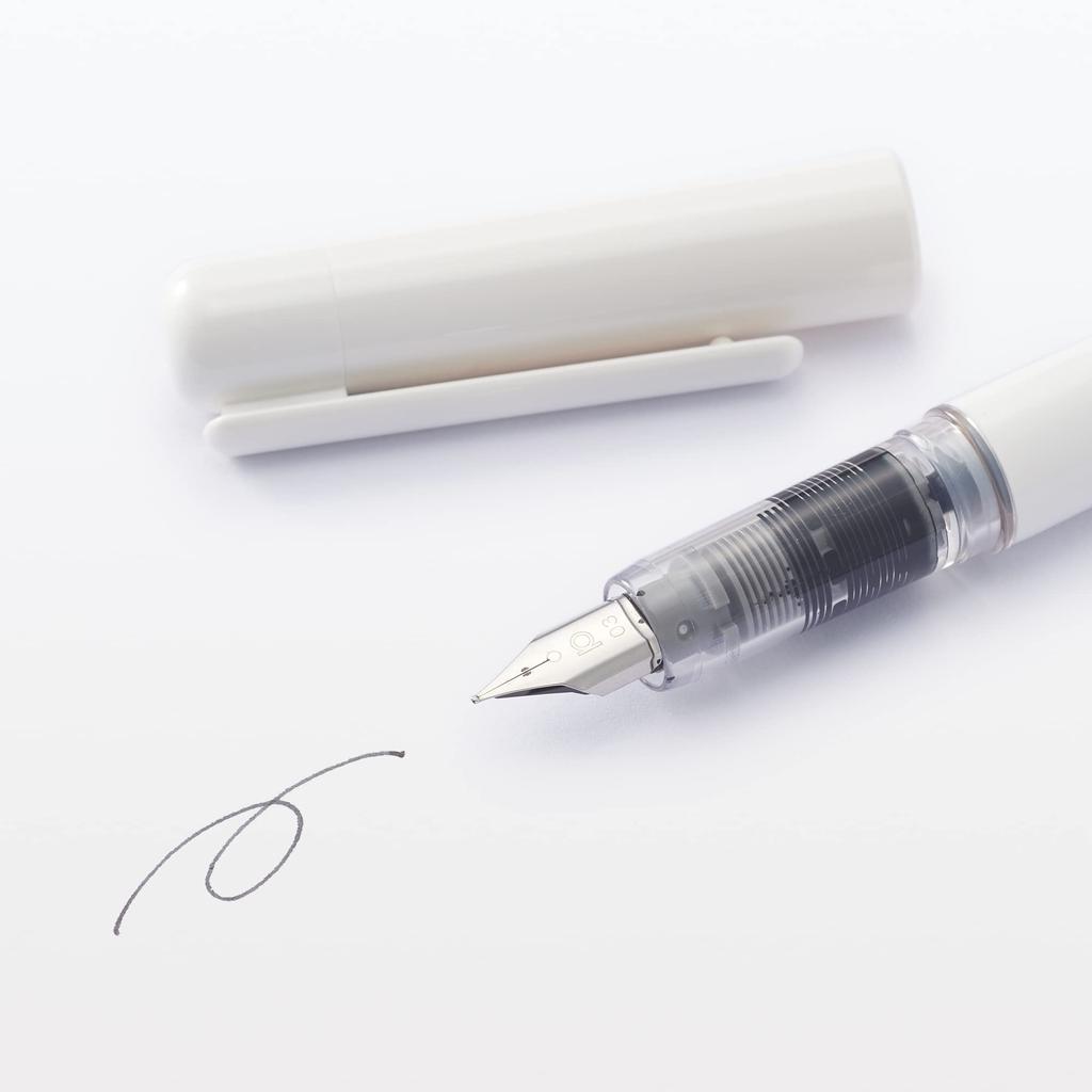 MUJI Polycarbonate Fountain Pen Black 44596883 138×12mm