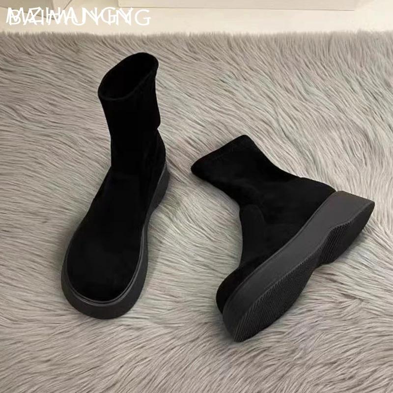 Platform Suede Snow Ankle Boots Women Flats Warm Shoes Woman 2025 Trend Winter Causual Walking Goth Motorcycle Botas De Mujer