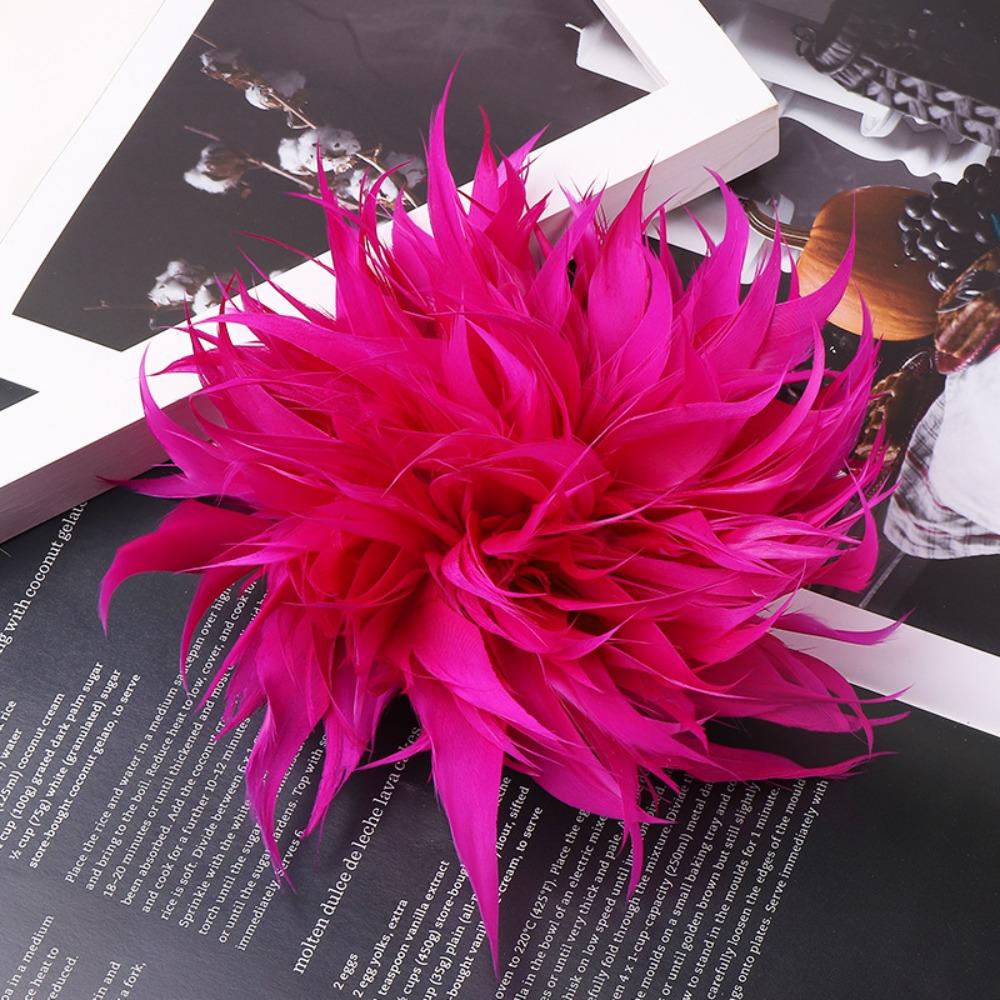 Elegant Flower Lapel Pins Multicolor Feather Badge Feather Corsage Brooches Jewelry Accessories