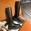 2024 Новые осенние женские высокие сапоги Модные женские мягкие кожаные туфли на плоской подошве Длинные сапоги с молниями сзади Женская обувь