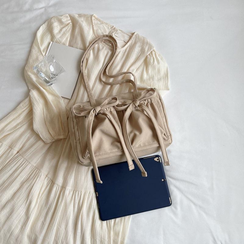 Lightweight Casual Cotton Shoulder Bag Unique Fresh Bow Design Travel Underarm Bag Solid Color Large Capacity Women's Tote Bag