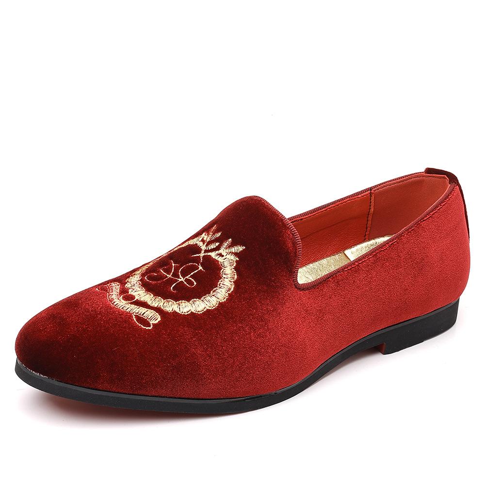 New Men's Velvet Embroidery Casual Shoes Luxury Designer Male Formal Wedding Dress Slip On Loafers Homecoming Footwear