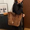 Autumn and Winter New Leopard Print Large-capacity Tote Bag Women's Shoulder Portable Shopping Bag Casual Versatile Commuter Mommy Bag
