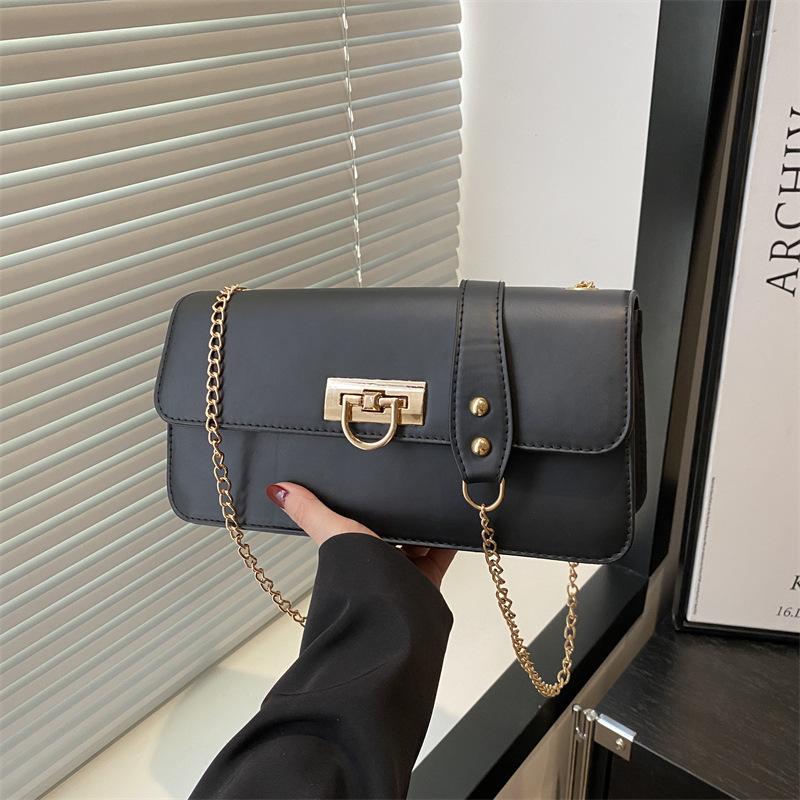 Versatile High-end Temperament Chain, Shoulder Underarm Bag, Summer Popular Messenger Bag, Simple Commuter Bag
