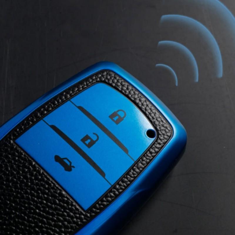 3 Buttons Soft Tpu Car Key Case Cover for Toyota Hilux Innova Rav4 Fortuner Yaris 2021 Shell Fob Protector Keychain Accessories