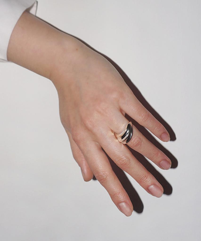 Siega House 3-Layered Fold Ring (Glossy- Silver)