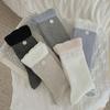 Ladies Spring and Autumn Solid Color Button Lace Medium Drum Pile Cotton Socks