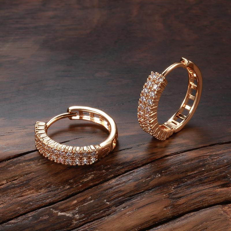 Полые золотые серьги-кольца с геометрическим рисунком и двойным цирконием для женщин, модные ювелирные изделия, аксессуары на каждый день