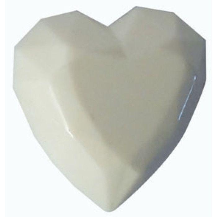 Objet en plâtre Coeur Taillé