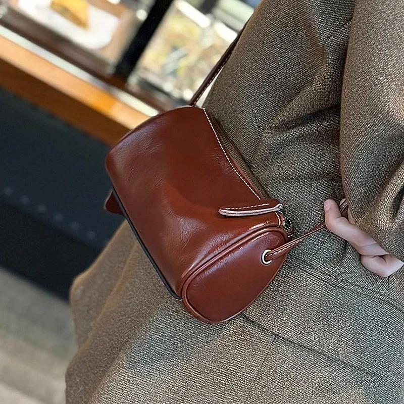 Popular Genuine Cowhide Cylinder Bags Retro Fashion Messenger Bag Women Designer Shoulder Bag