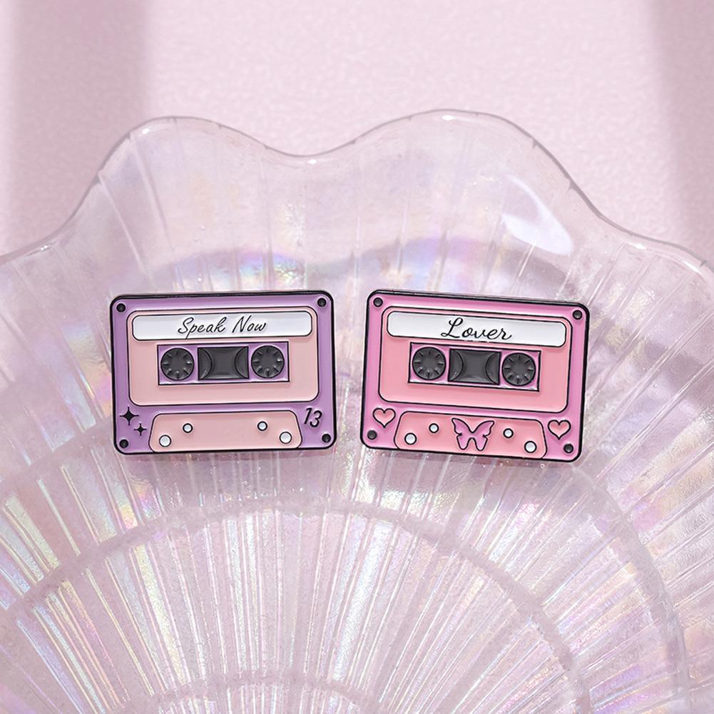 Men Women Cartoon Magnetic Tape Brooch Cute Music Tape Pin Lapel Pin For Jacket Shirt Hat Vintage Pin Accessories