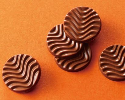 Кондитерские изделия Royce Hokkaido Pure Chocolate Caramel Milk 20 шт. 100 г 1 коробка [ROYCE']