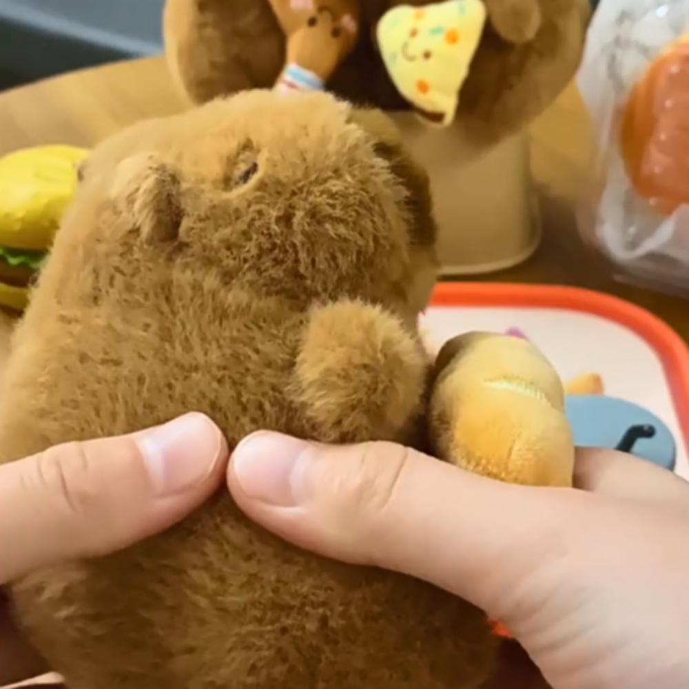 Bag Hanging Capybara Keychain Cute Plush Doll Lovely Capybara Key Pendant Jewelry Gift