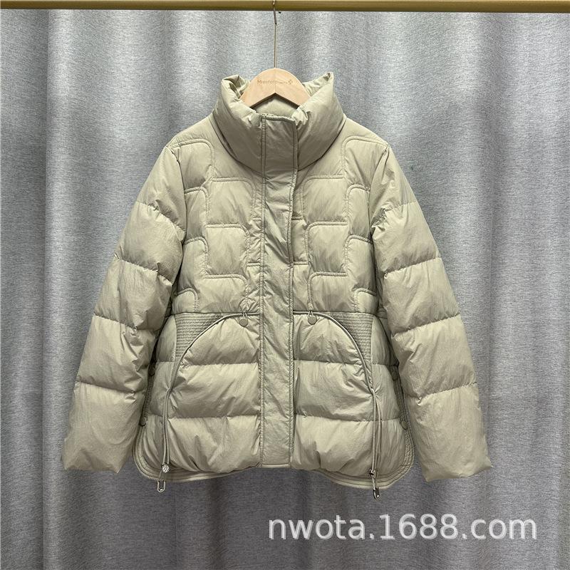 Autumn and winter new down jackets women's short foreign style stand-up collar loose mother white duck down warm jacket