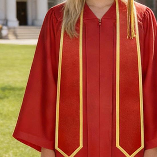 Академический выпускной набор: мантия, шапочка, кисточка. Полиэстер. Мягкая, дышащая. V-образный вырез, длинный рукав. Форма для школьной церемонии, фото на диплом, одежда для выпускного вечера.