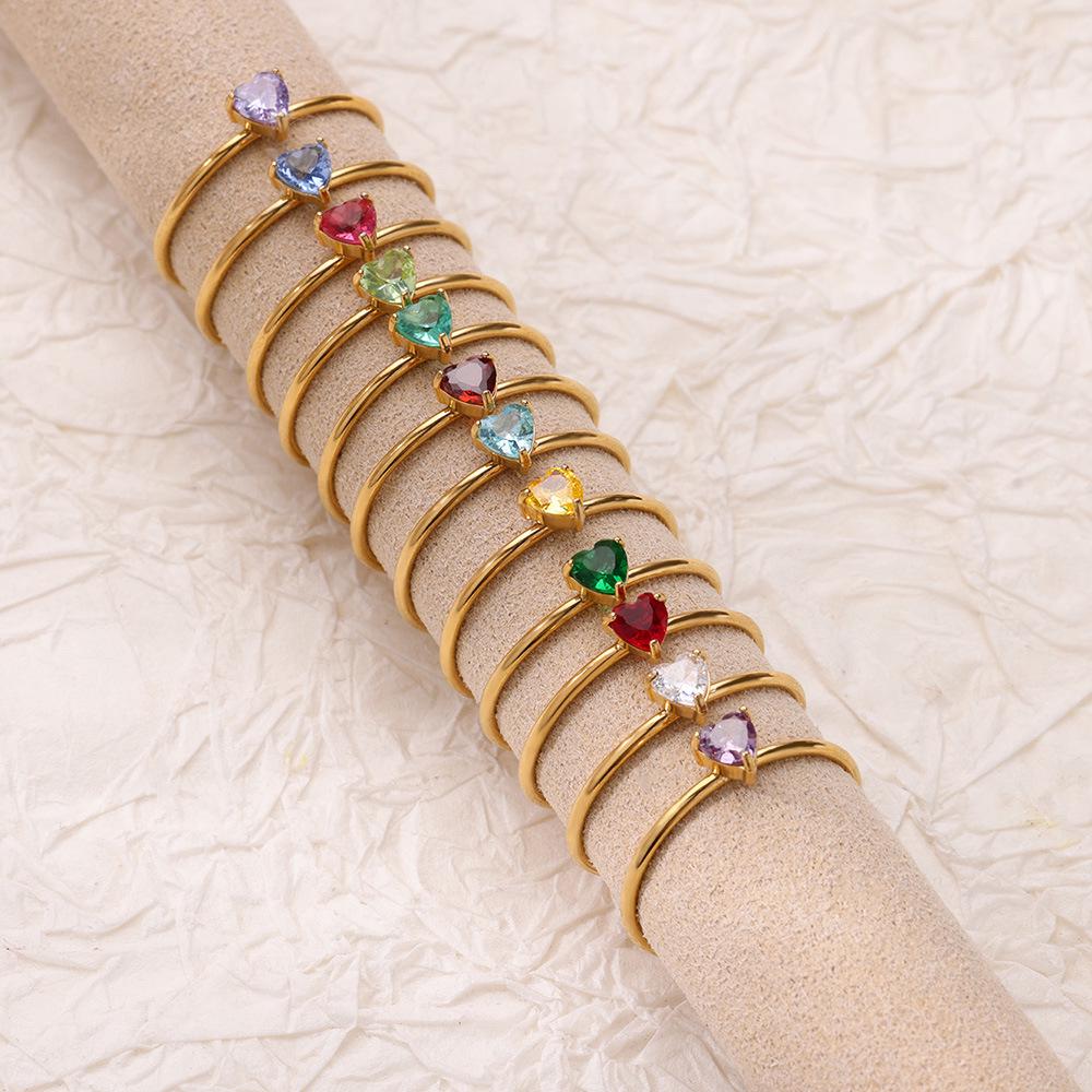 Позолоченное 18K кольцо-сердце с 12-цветными цирконами-камнями рождения для женщин