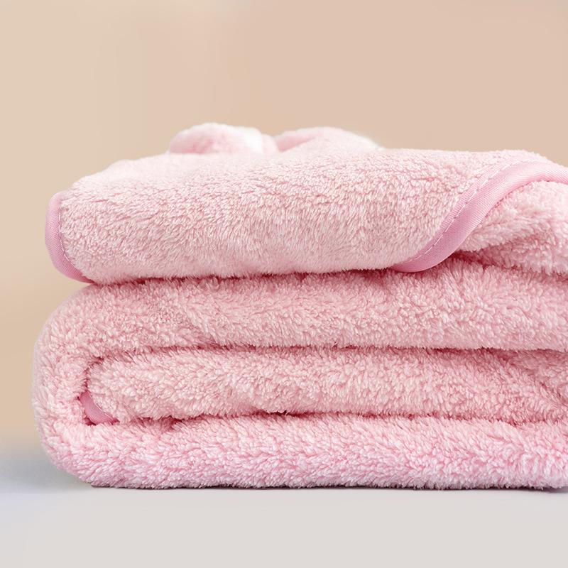 Детское банное полотенце оптом Коралловый бархат Накидка с капюшоном Детский плащ Мультяшное абсорбирующее детское одеяло Банное полотенце