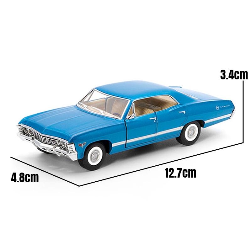 KiNSMART Модель игрушечного автомобиля 1/43 Chevrolet Impala 1967 Классическая литая миниатюра Машинка с инерционным механизмом Коллекция Подарок для ребенка Мальчика