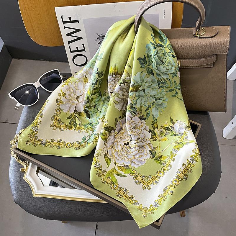 Women S Fresh Sweet Green Floral Silk Small Square Scarf For Spring Summer
