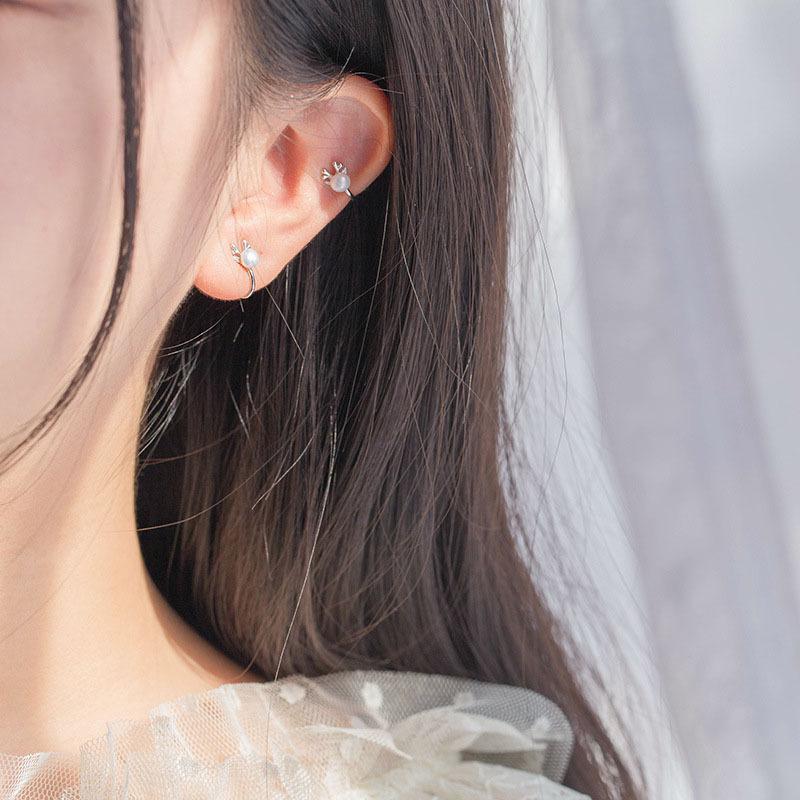 Sweet Earless Pearl Elk Horn Earrings Earrings Design Sense Personalized Fashion Christmas Gift