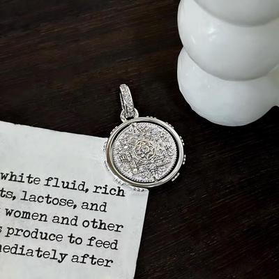 Ювелирные изделия – Драгоценные ожерелья и подвески