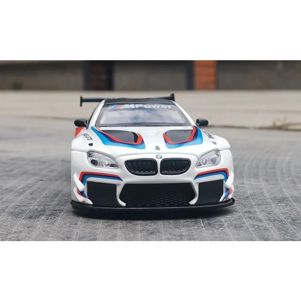 1/32 BMW M6 GT3 Раллийный Автомобиль Сплав Модель Автомобиля Игрушка Литье под Давлением Звук и Свет Автомобильные Игрушки для Детей Транспортное Средство