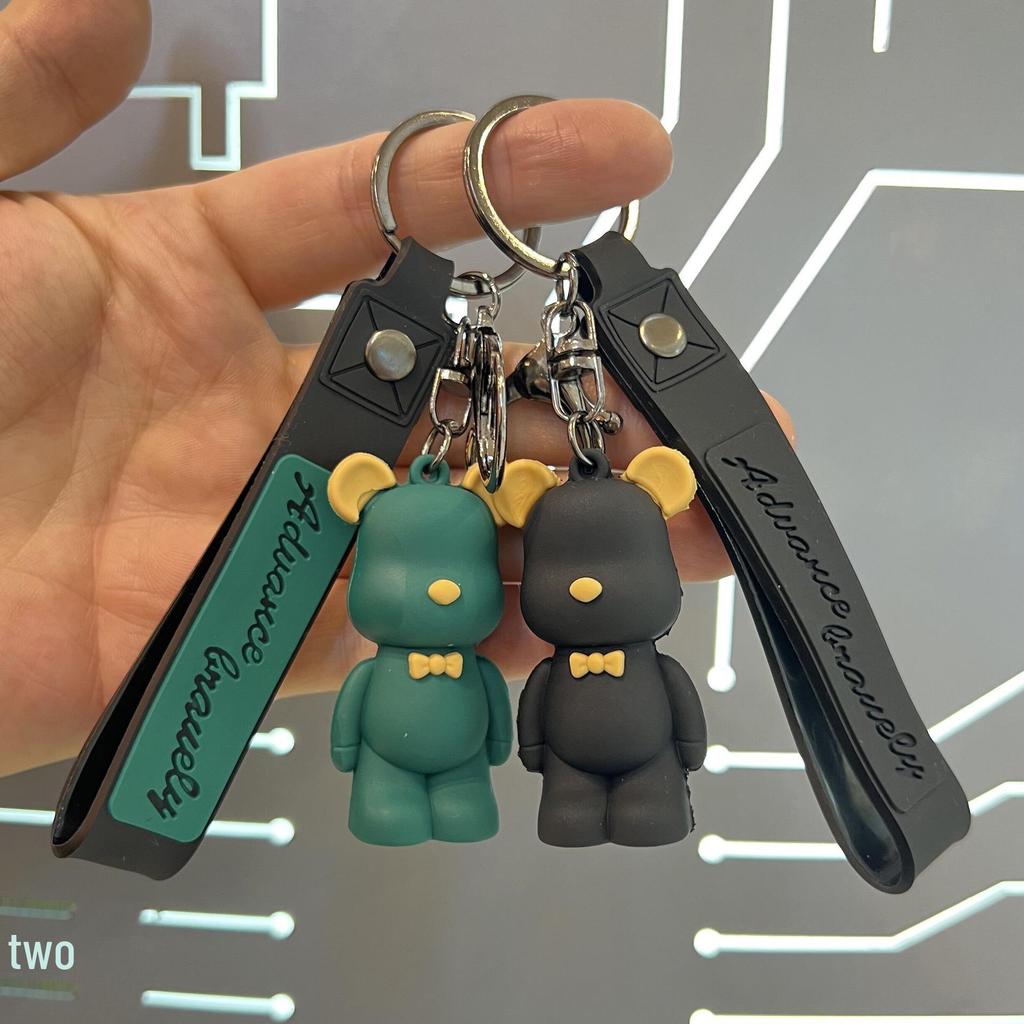 «3D Мягкий брелок-подвеска в виде медведя — милый и модный аксессуар для сумок и ключей от машины»