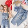 Модный комплект для девочек, летний детский милый и классный асимметричный топ с бретелькой через шею + рваные джинсы