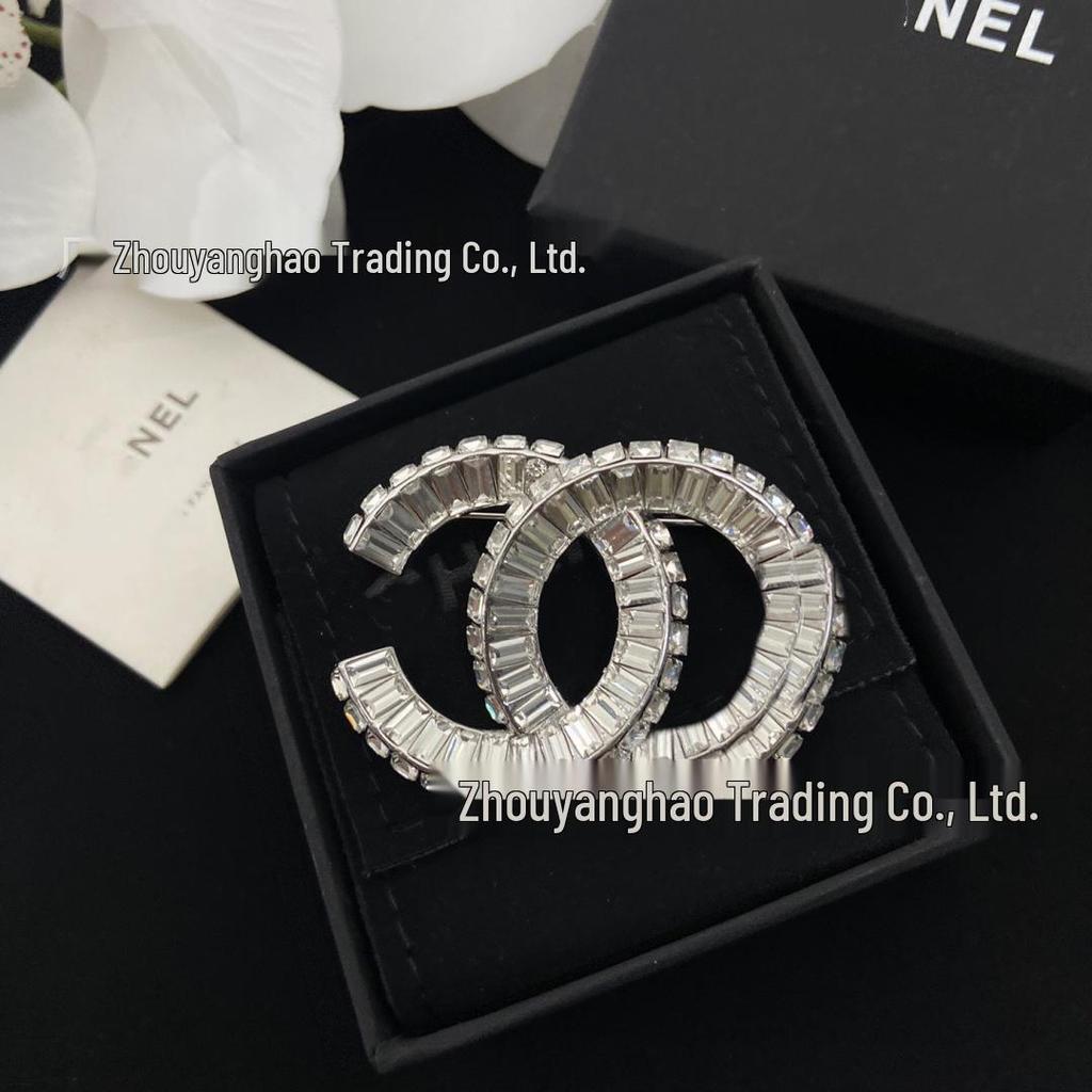 Seiko Coco Style Women's High-Quality Double C Square Diamond Brooch Pin