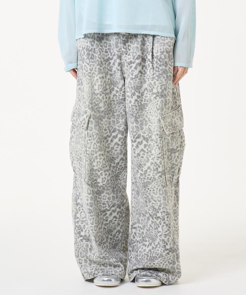 UNKNOWN PLANET Leopard Wide Cargo Pants Gray