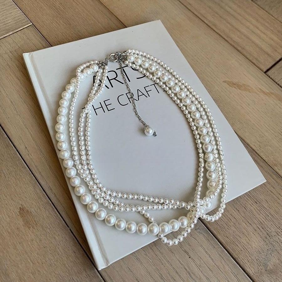 Многослойное стеклянное жемчужное ожерелье для женщин с изысканным темпераментом, модным стилем ретро-барокко, многорядной цепочкой на ключицах.