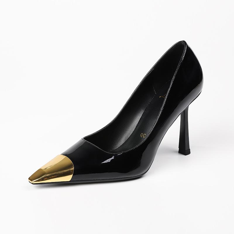 24D8 black patent leather metal head high heels women's 2025 new thin heel pointed head not tired feet shallow mouth sexy single shoes