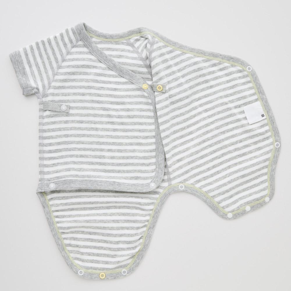 Uniqlo Japan Bodysuit  Short Sleeve  Front Opening 