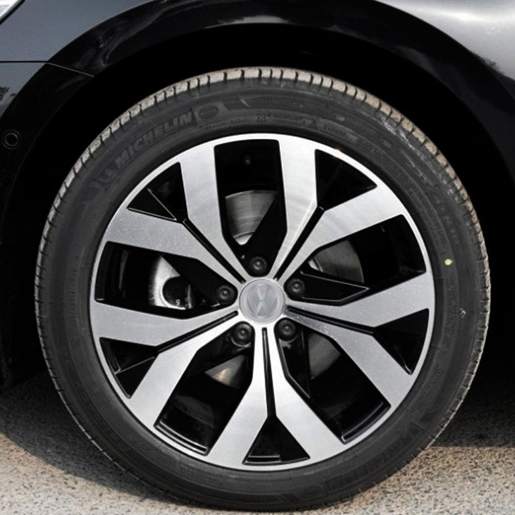 For VOLKSWAGEN VW 4Pcs 56mm Car Wheel Center Cover Stickers Hub Cap Badge For Volkswagen VW R Line GTI Golf 5 7 Caddy Passat b6