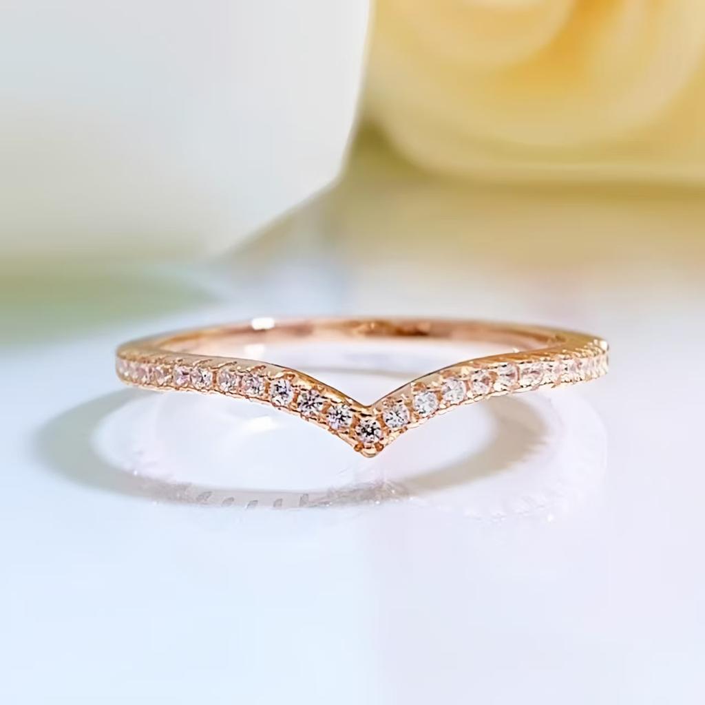 925 Silver Fashion V-Shaped Zircon Shiny Thin Ring for Women Anniversary Party Personalized High Quality Fine Jewelry