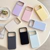 Двухцветный магнитный чехол для iPhone 17 Pro Max с покрытием «под кожу»