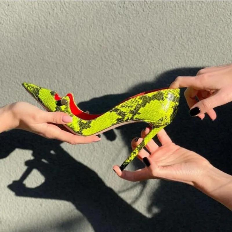 Fashion Roman Red Black Rivet Thin High Heels Shose 2024 New Women's Spring Summer Sexy Pointy Metal Buckle Show High Heels Size 34-44