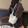 High-end Niche Bag Women's Summer New Fashion Shoulder Messenger Bag Casual Bucket Bag