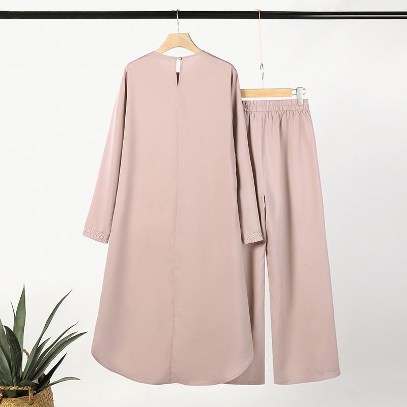 2024 Elegant Middle Eastern Muslim Women's Lace Suit with Long Sleeve Top and Wide Leg Pants for Spring and Autumn