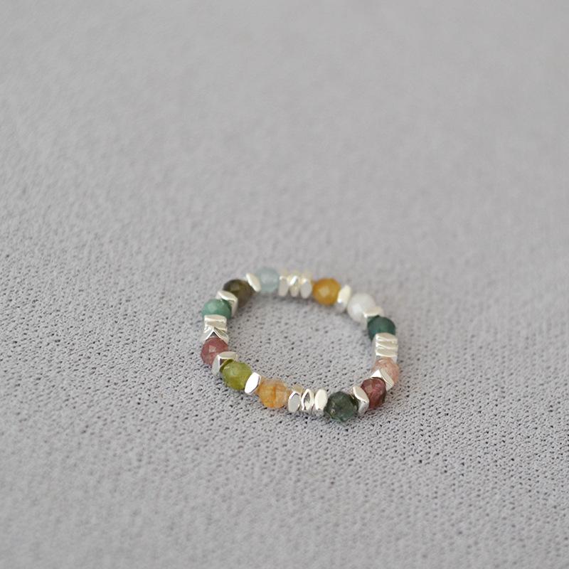 Эластичное кольцо с бусинами из турмалина и амазонита в стиле ретро