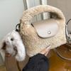 Осень новая сумка из шерсти с кисточками женская трендовая сумочка модная и простая на плечо, сумка-мессенджер, плюшевая сумка