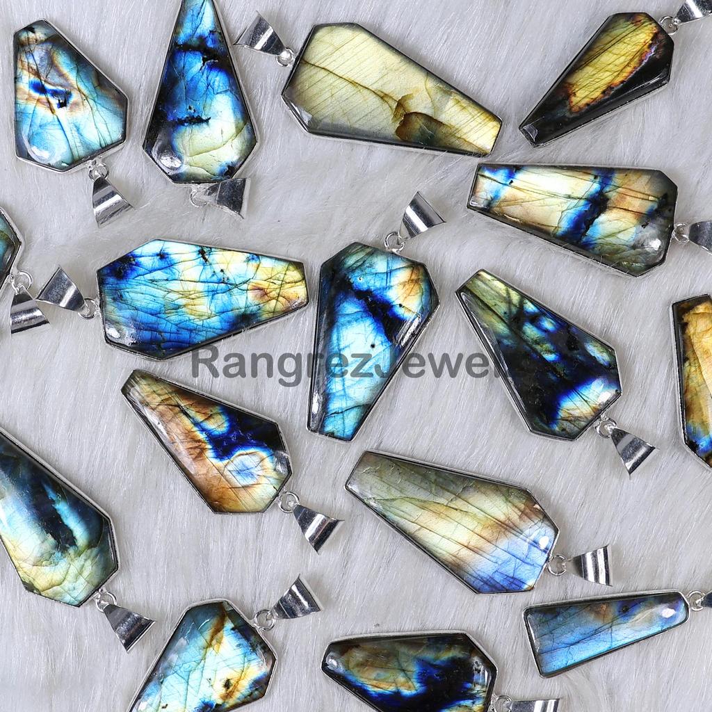 Coffin Labradorite Pendant Bezel Pendant Sterling Silver Pendant Coffin Pendant Flashy Labradorite Gemstone Pendant Labradorite Jewelry