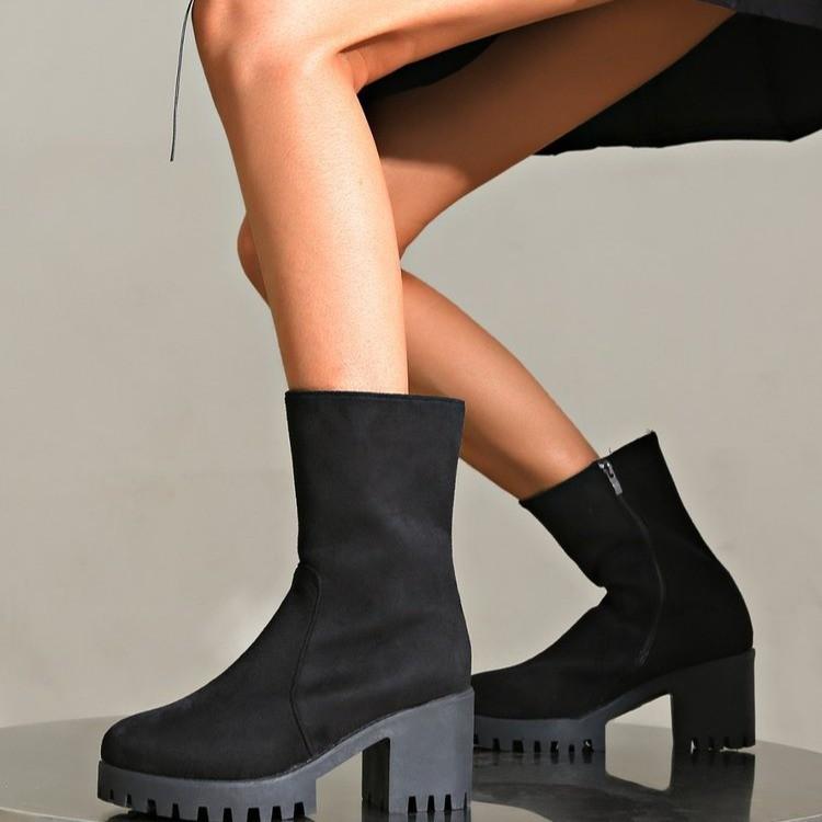 European and American Solid Color Large Size Women's Boots 2024 Autumn New Side Zipper Thick Heel Waterproof Table Martin Boots Women