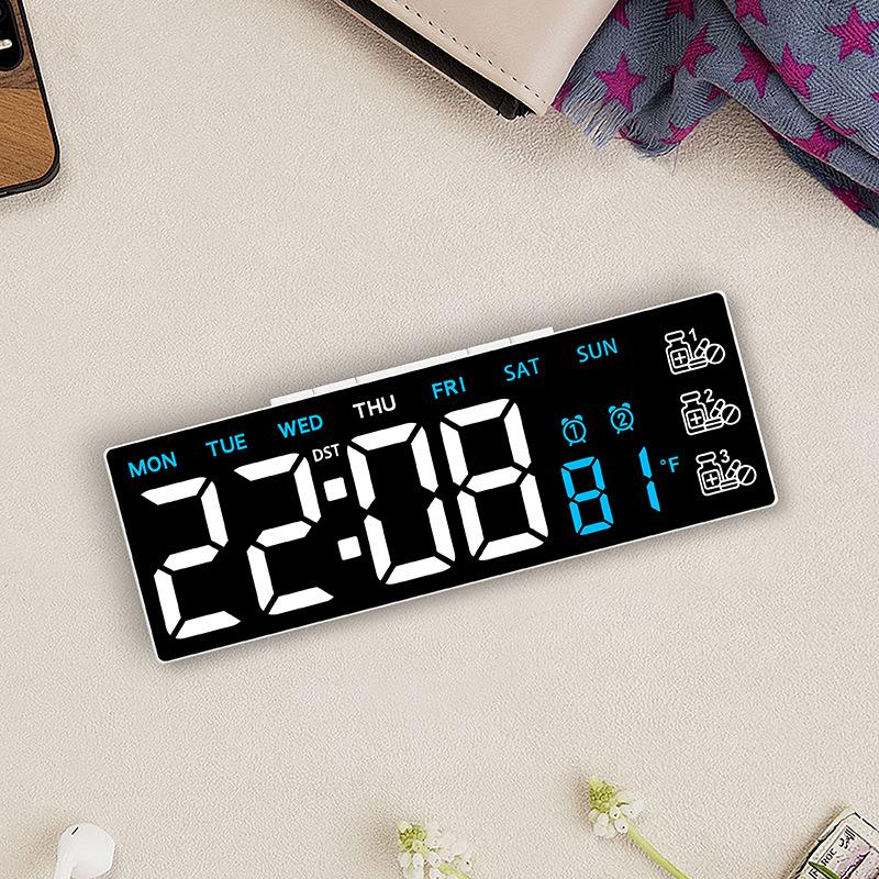 Цифровой будильник ТЕМП Дата Неделя 3 Напоминания о приеме лекарств 2 Будильника 3 Уровня Яркости USB Выход Порт для зарядки 12/24H Светодиодные часы